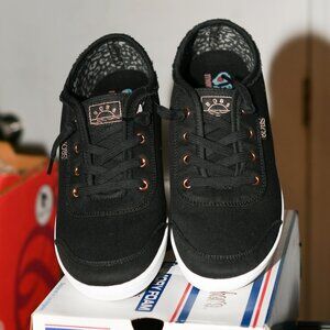 Skechers Bobs B Cute White Womens Slip On Memory Foam Comfort Shoes